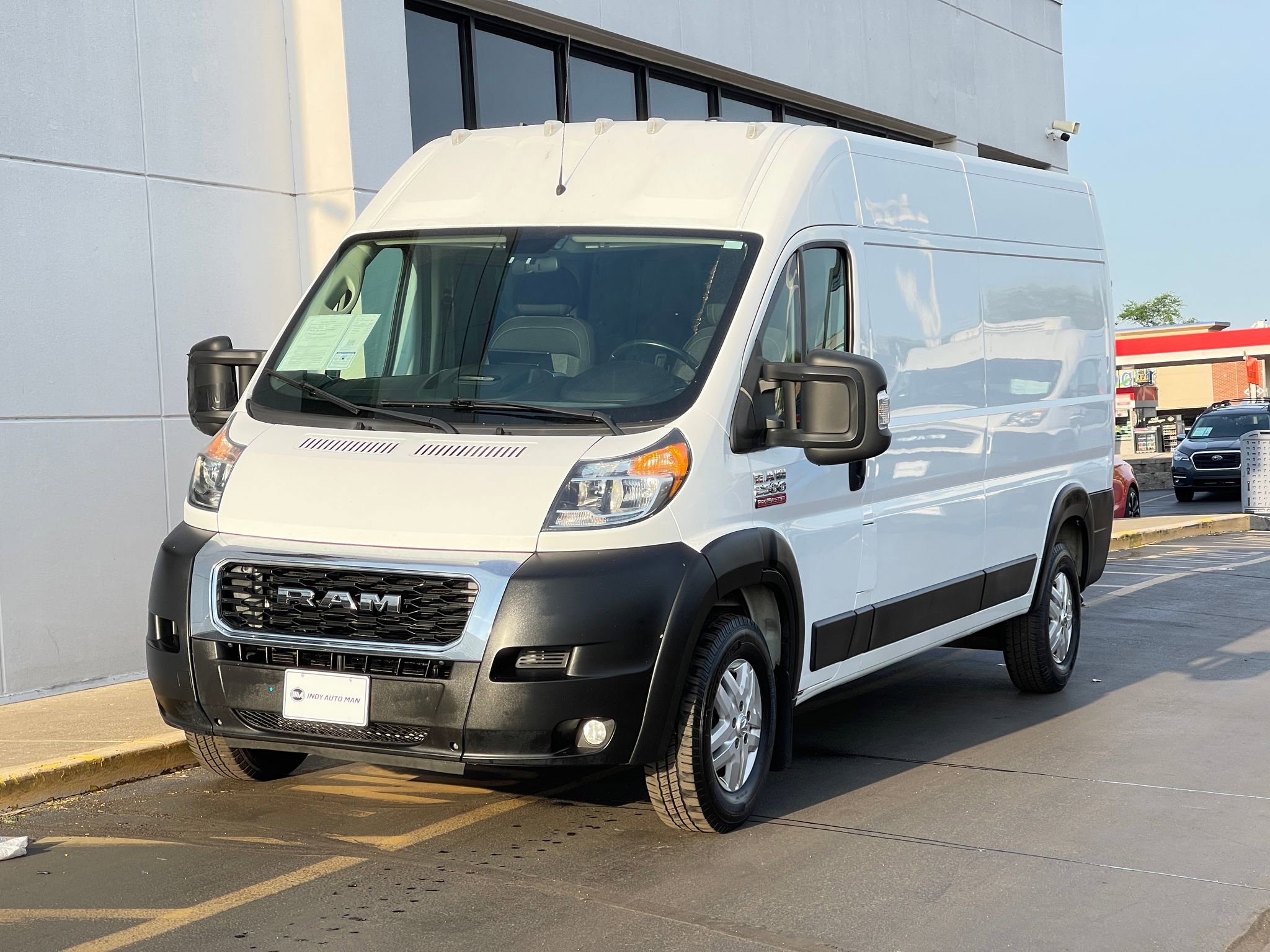 Used 2020 RAM ProMaster 2500 w/ Premium Appearance Group FWD image 7