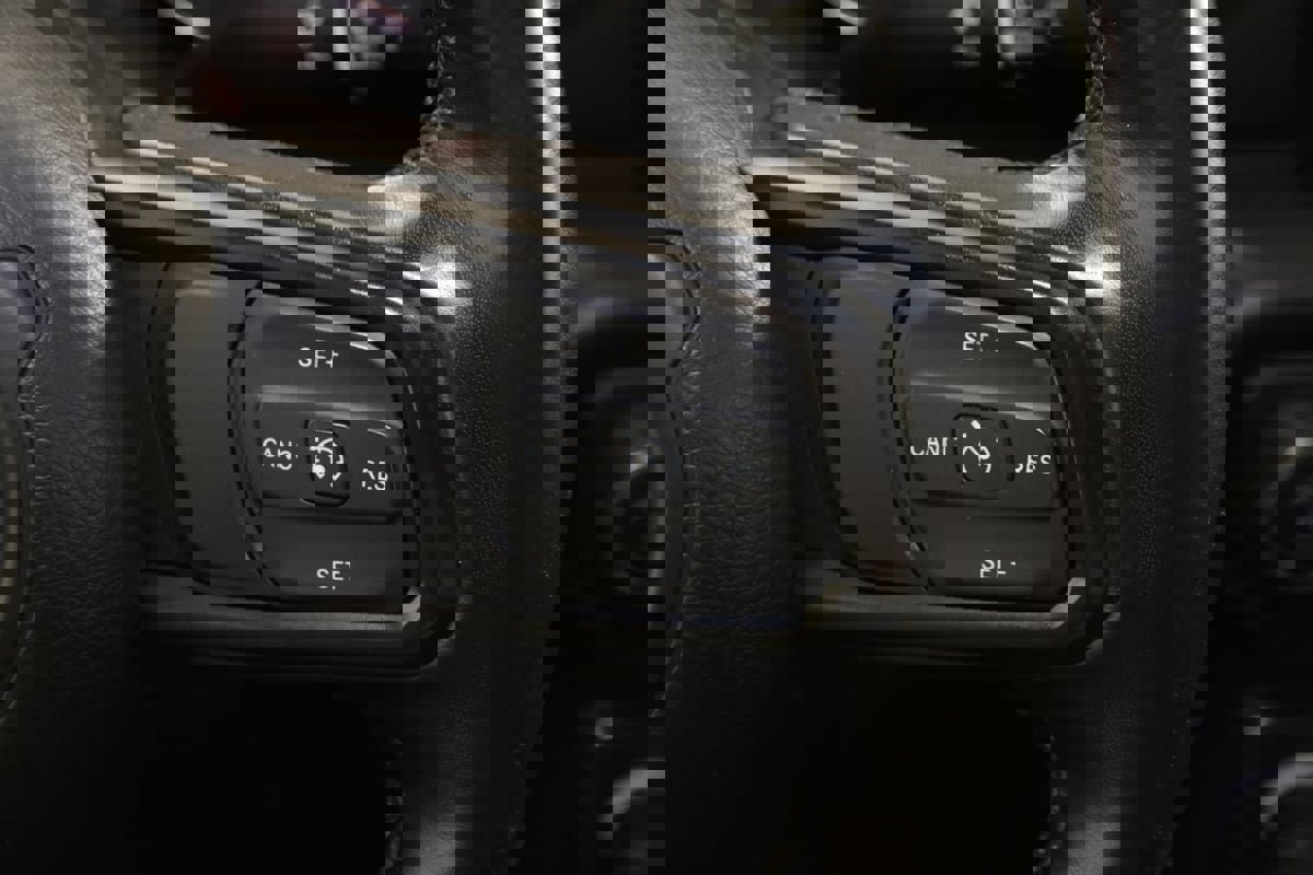 Used 2023 Jeep Wrangler Unlimited w/ Cold Weather Group image 31