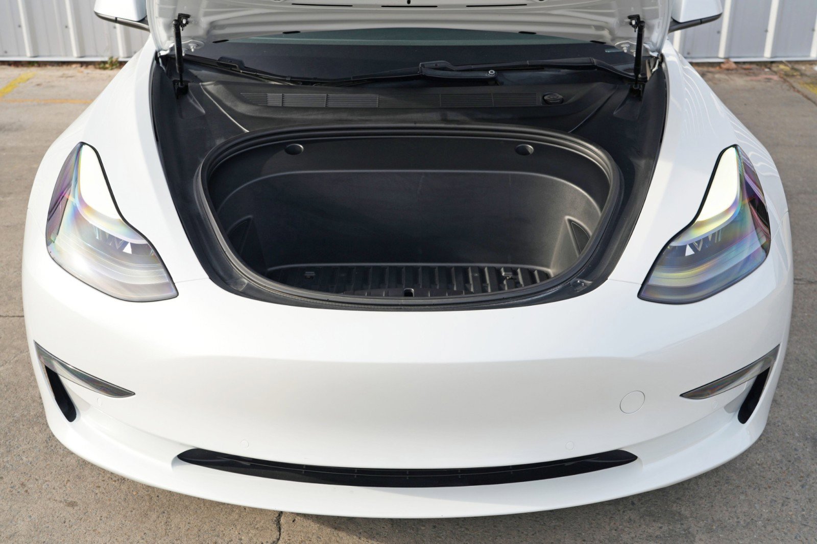 Used 2021 Tesla Model 3 Standard Range Plus image 8
