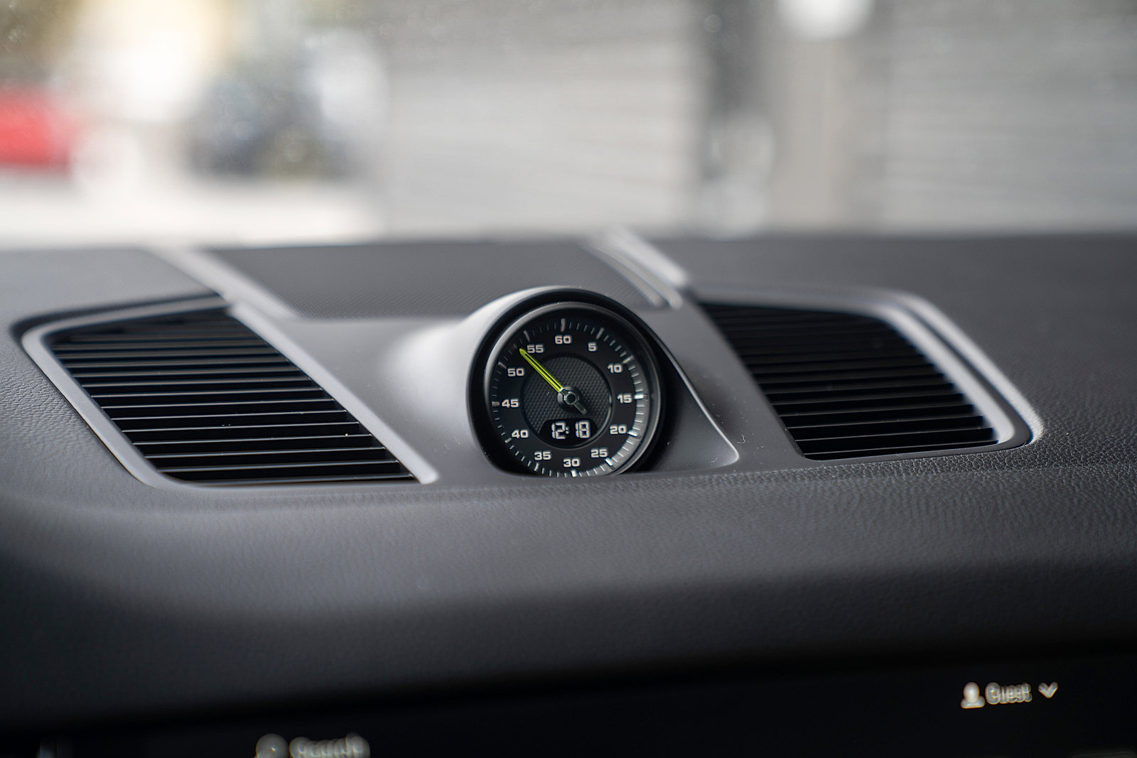 Certified 2022 Porsche Cayenne E-Hybrid image 12