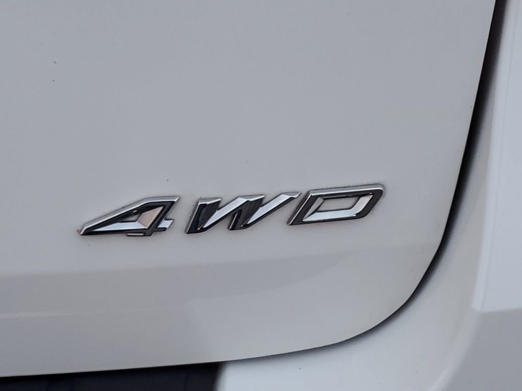 Used 2022 Ford Explorer Limited w/ Equipment Group 301A image 8