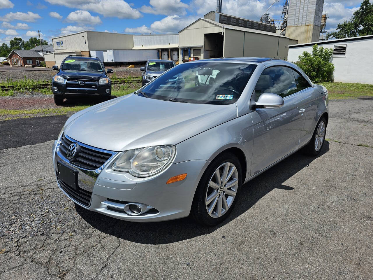 Used 2008 Volkswagen Eos Komfort FWD image 4