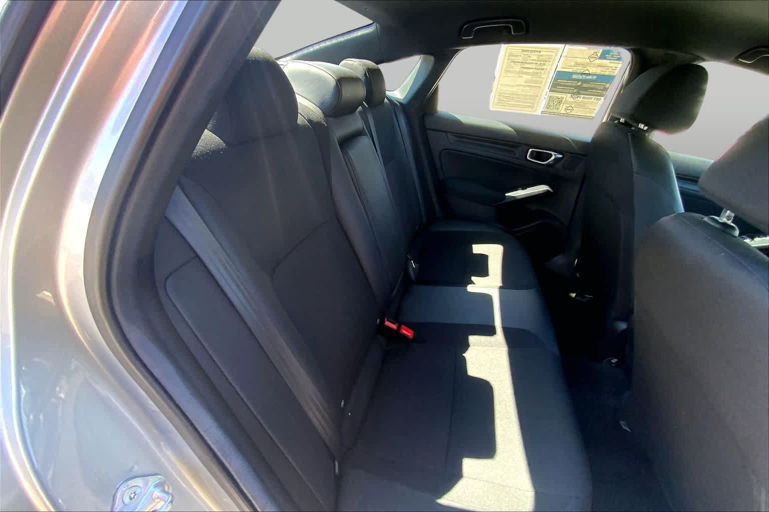Used 2025 Honda Civic Sport image 18
