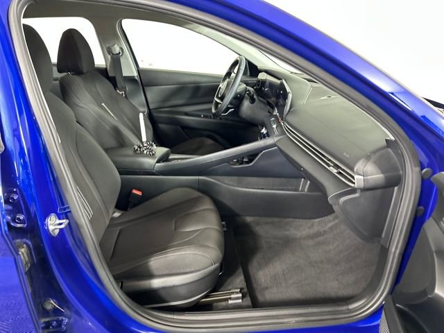 Certified 2023 Hyundai Elantra SEL w/ Convenience Package image 33