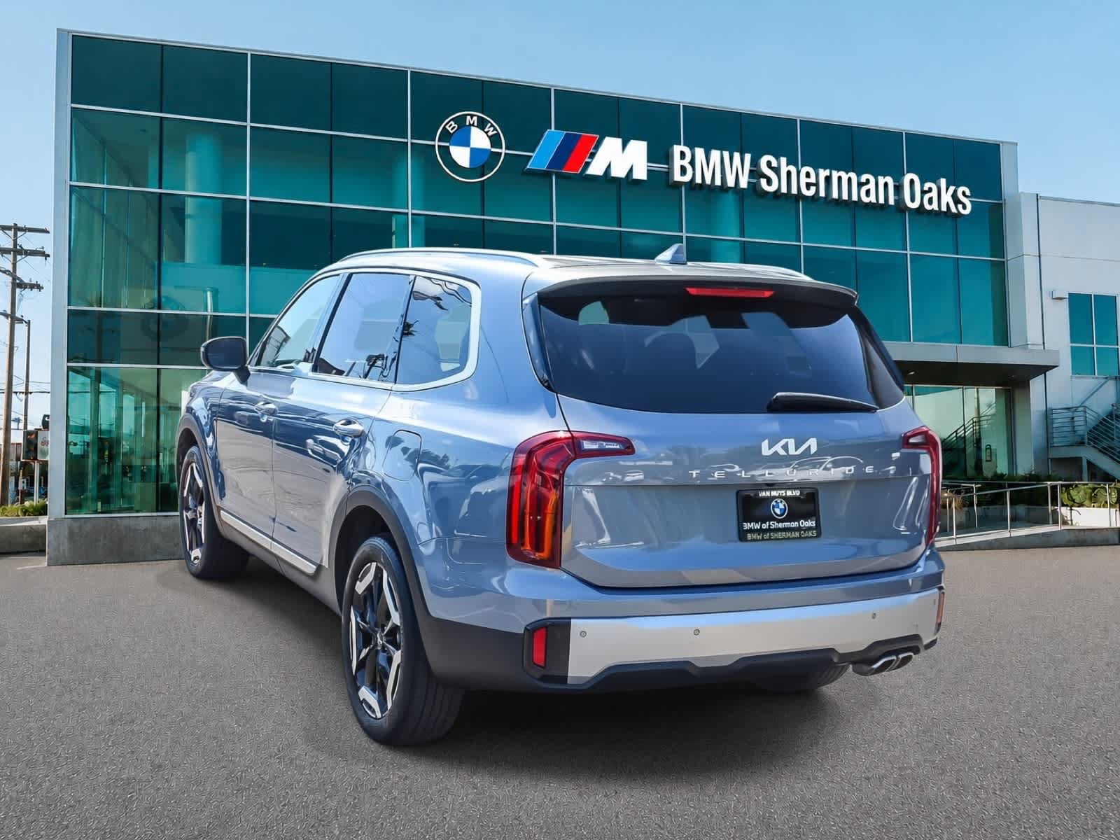 Used 2024 Kia Telluride S w/ S Sunroof Package FWD image 8