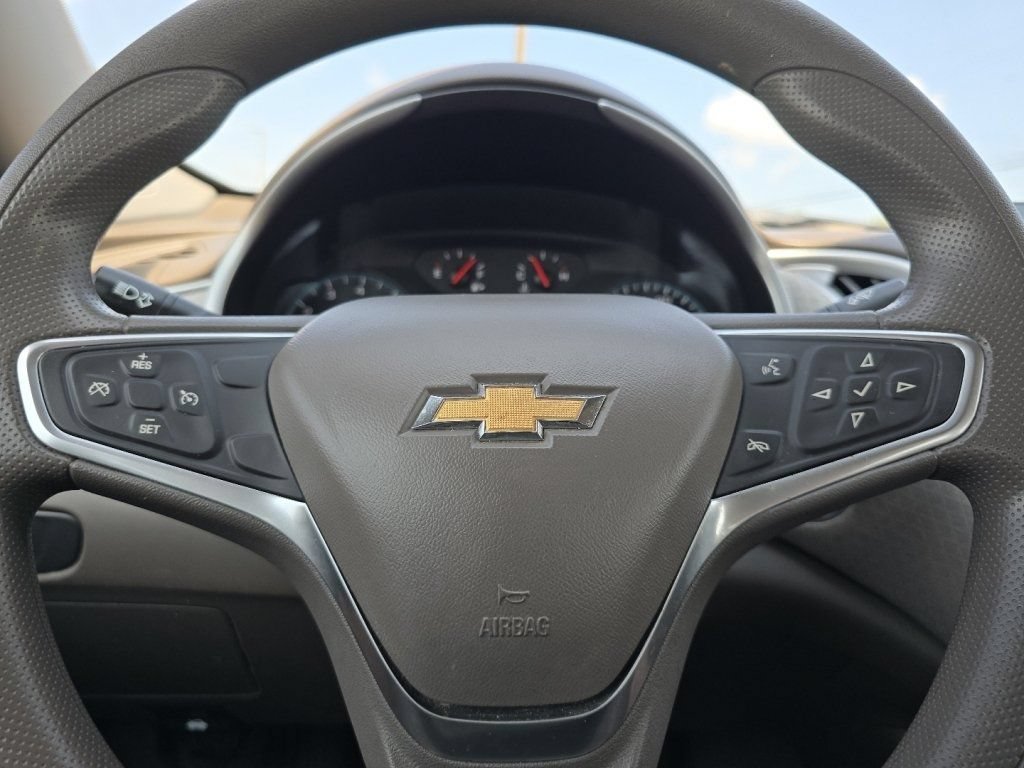 Used 2020 Chevrolet Malibu LS w/ LPO, Convenience Package 2 FWD image 26