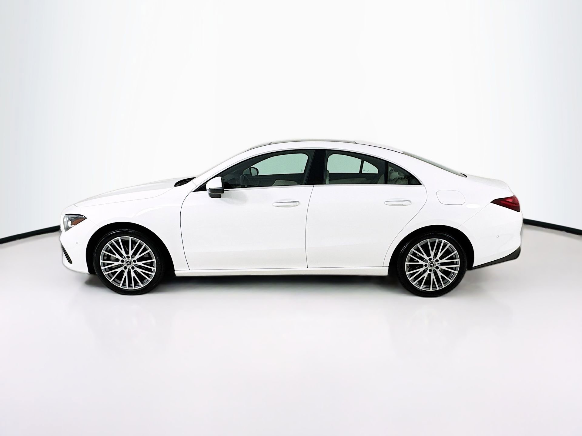 Certified 2025 Mercedes-Benz CLA 250 image 5