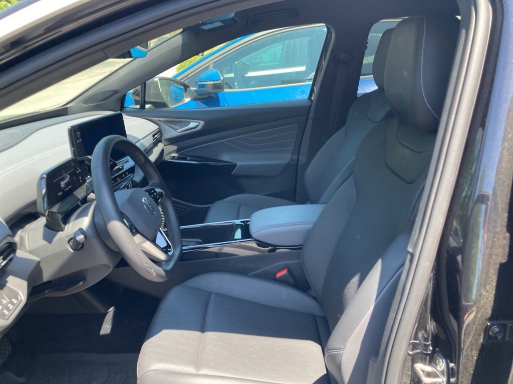 Certified 2023 Volkswagen ID.4 Pro S Plus AWD/4WD image 10