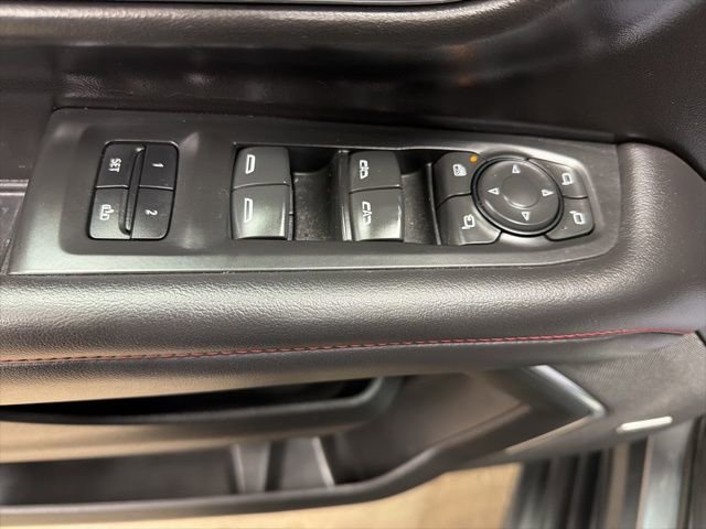 Used 2022 Chevrolet Suburban RST w/ Luxury Package image 14