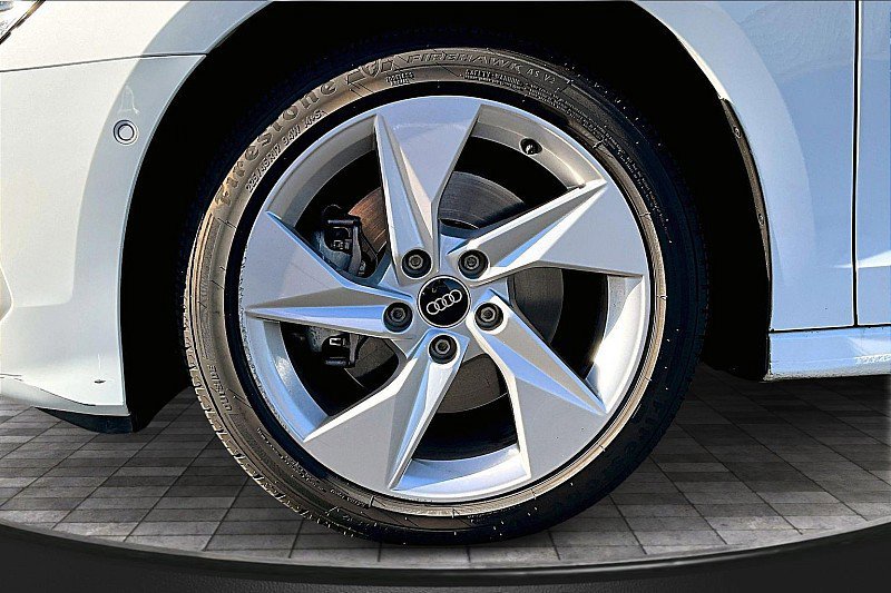 Used 2024 Audi A3 2.0T Premium FWD image 8
