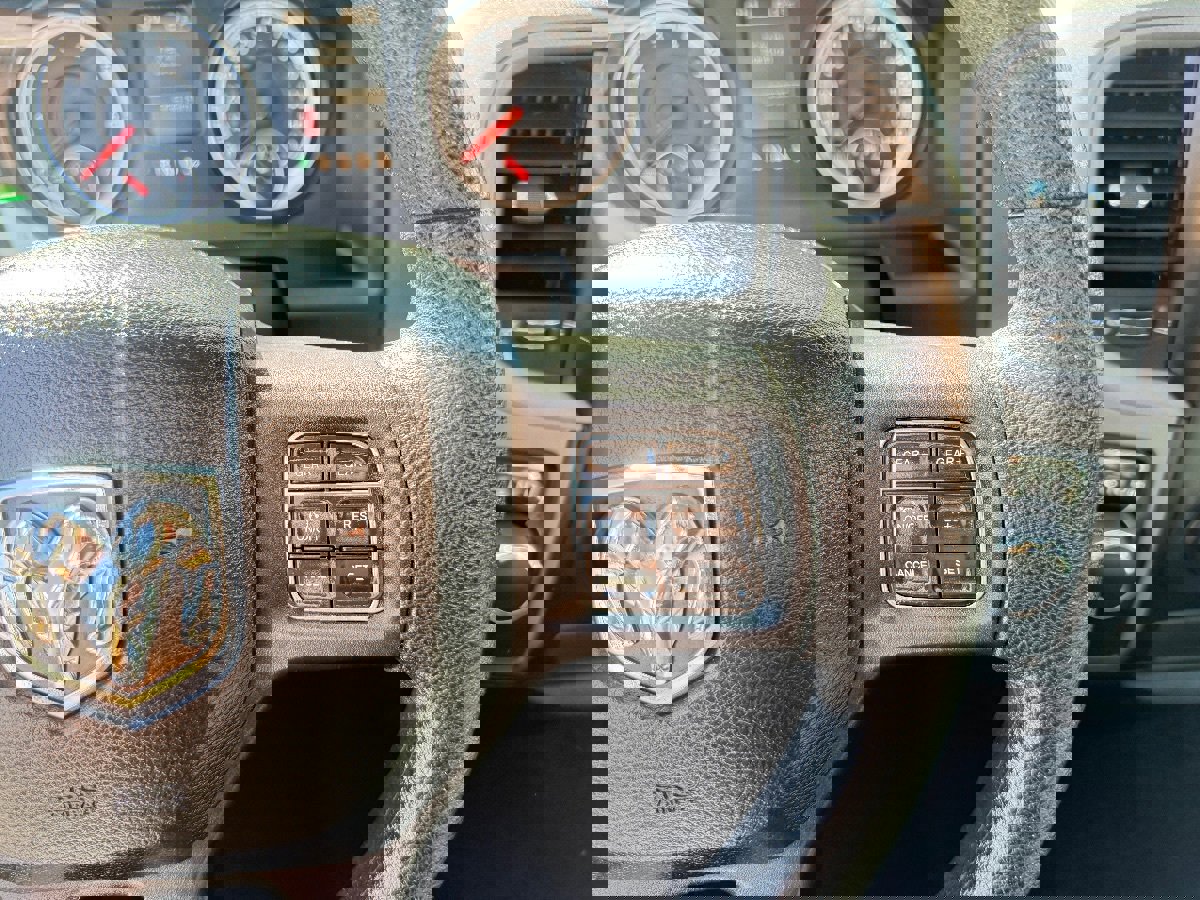 Used 2015 RAM 1500 Express image 24