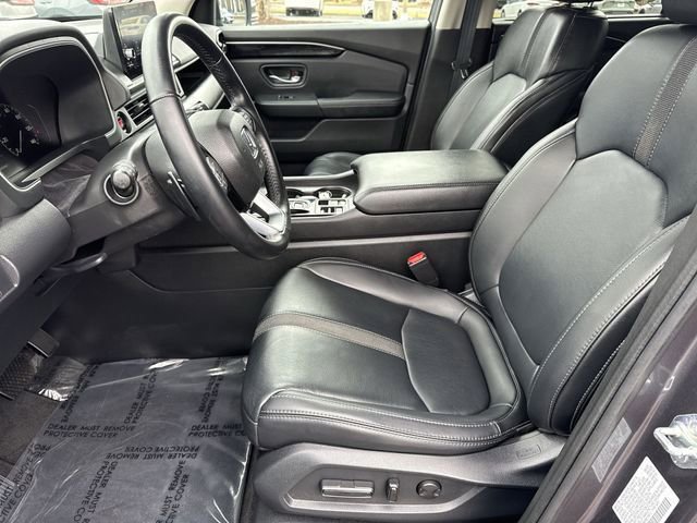 Used 2023 Honda Pilot EX-L image 3