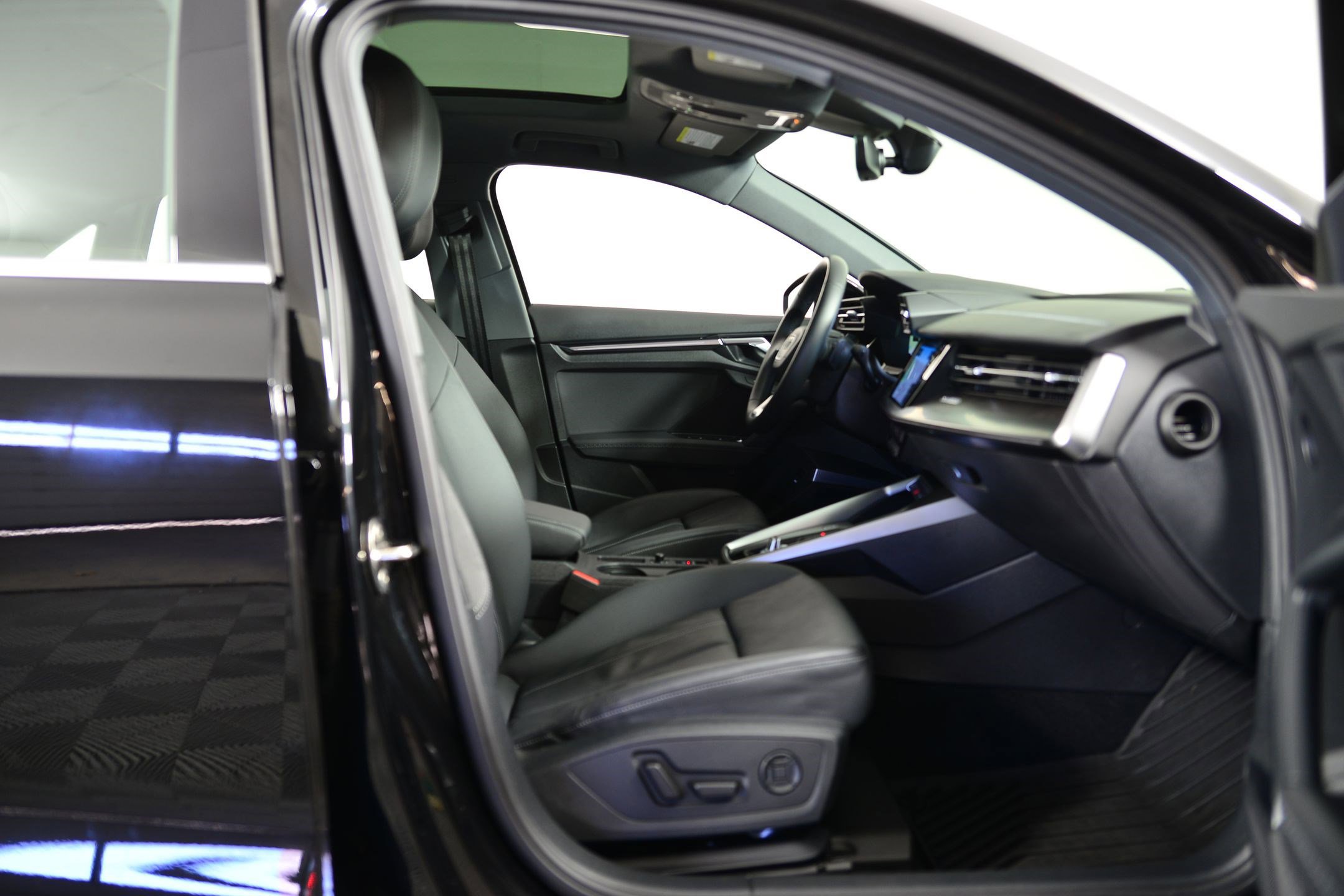 Certified 2023 Audi A3 2.0T Premium Plus w/ Premium Plus Package image 18