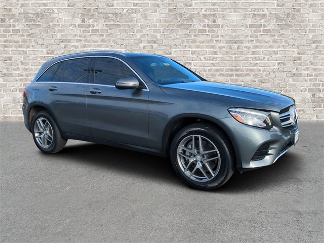 Used 2017 Mercedes-Benz GLC 300 4MATIC w/ Premium 2 Package
