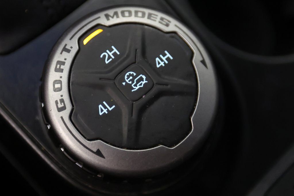 Used 2023 Ford Bronco Outer Banks image 25