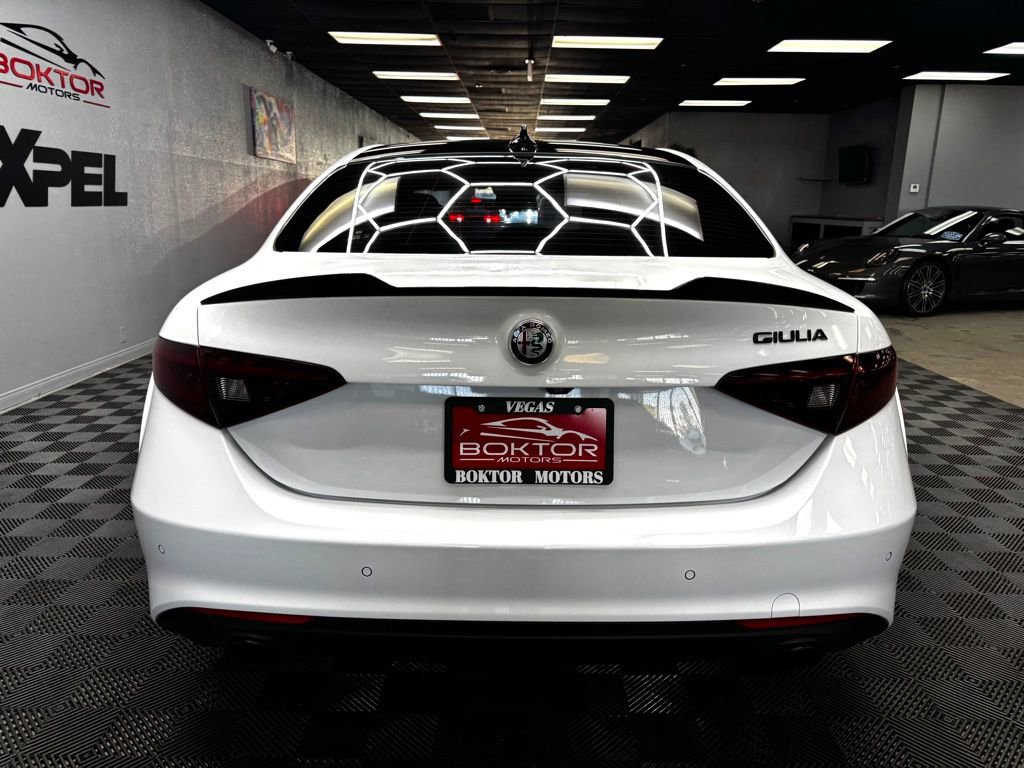 Used 2019 Alfa Romeo Giulia Ti w/ Nero Edizione image 12