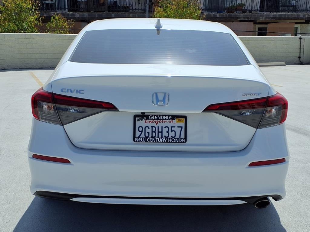 Used 2023 Honda Civic Sport image 5
