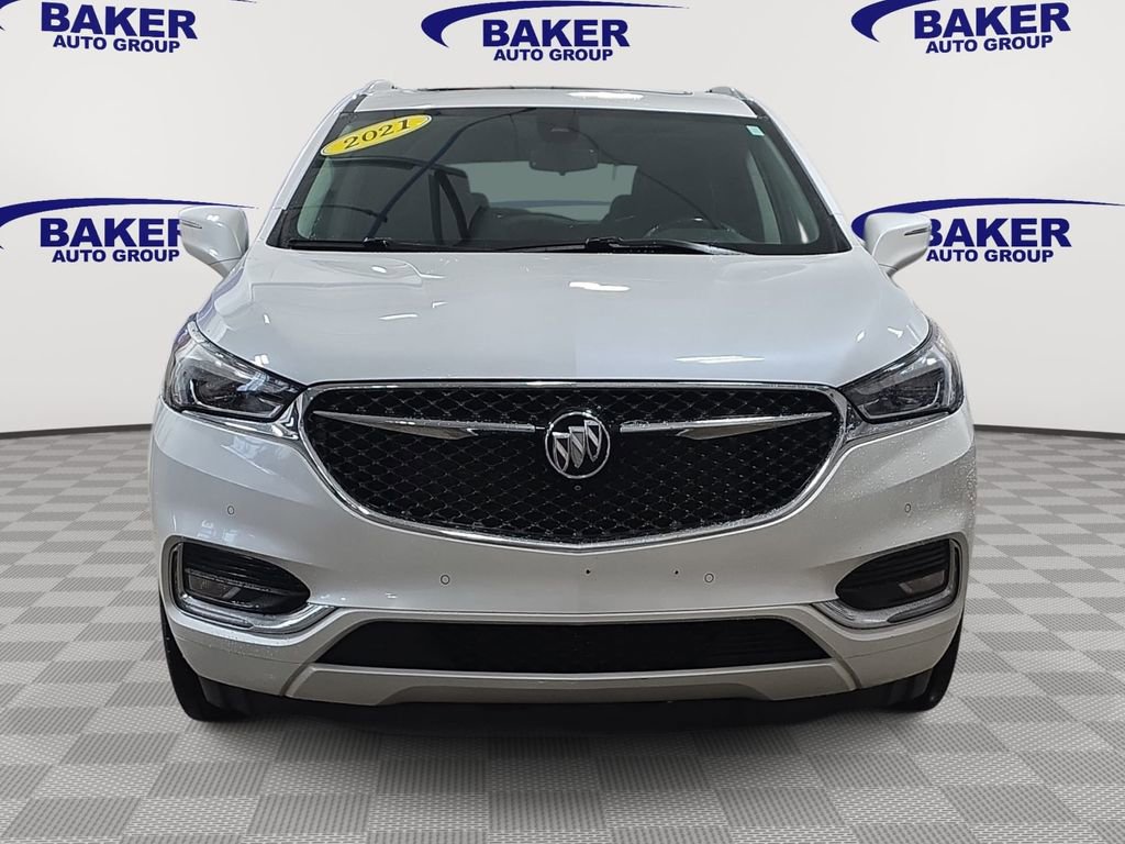 Used 2021 Buick Enclave Avenir w/ Avenir Technology Package image 2