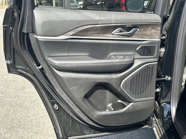 New 2026 Jeep Grand Cherokee Limited image 23