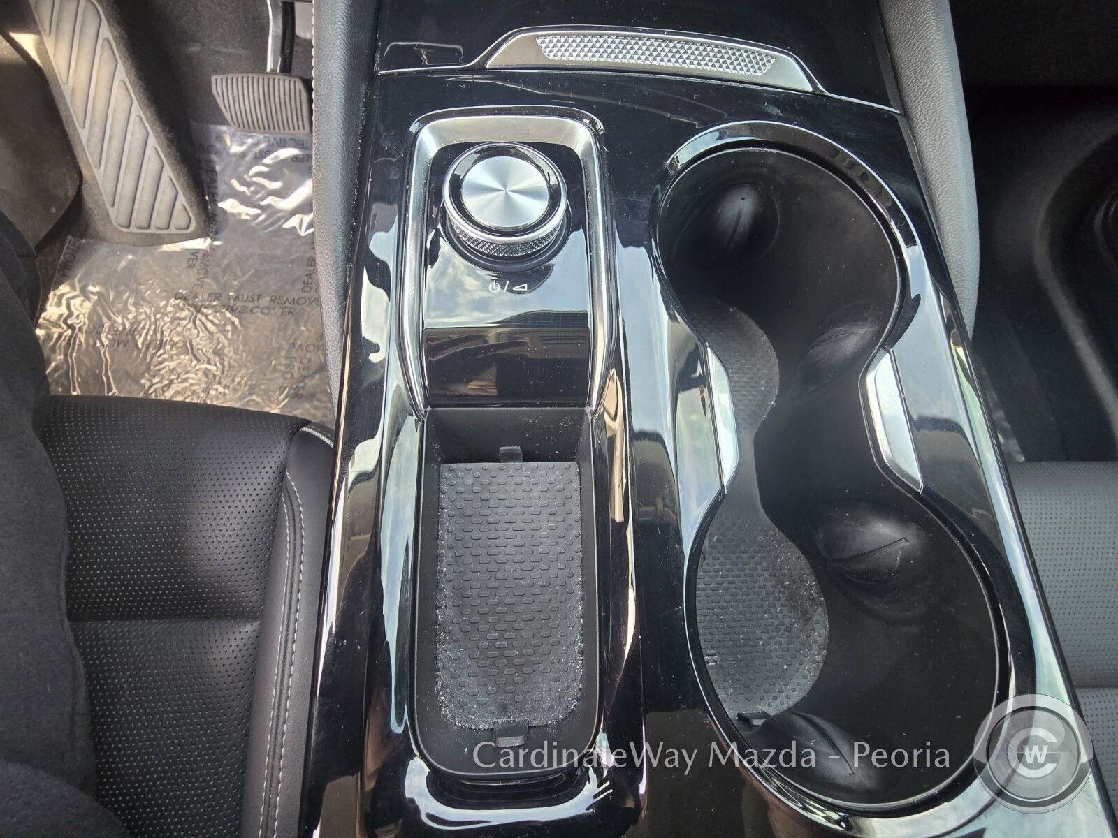 Used 2024 Buick Envision Avenir image 22