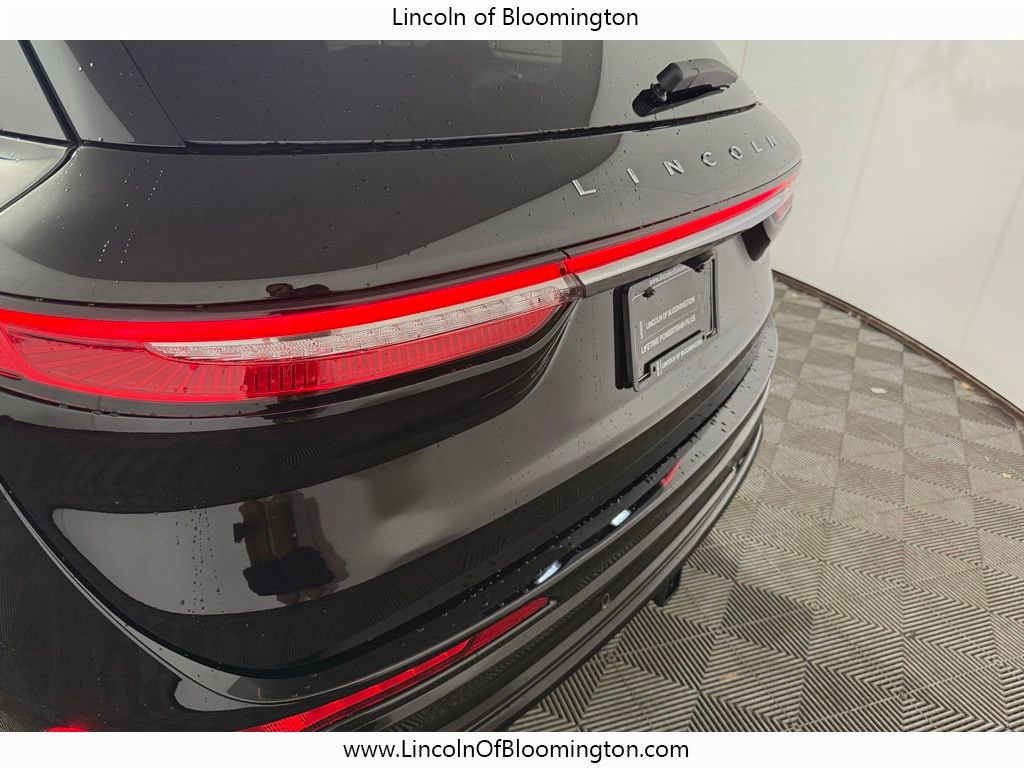 New 2026 Lincoln Corsair Premiere image 11