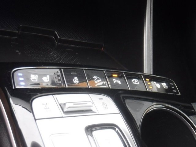 Used 2024 Hyundai Tucson Limited image 25