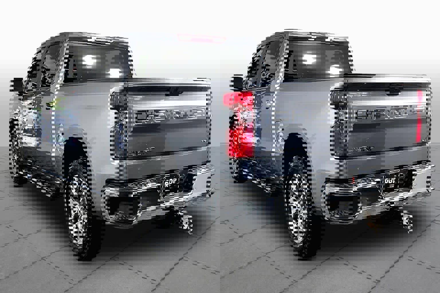 Used 2021 Chevrolet Silverado 1500 LT w/ Safety Package RWD image 12