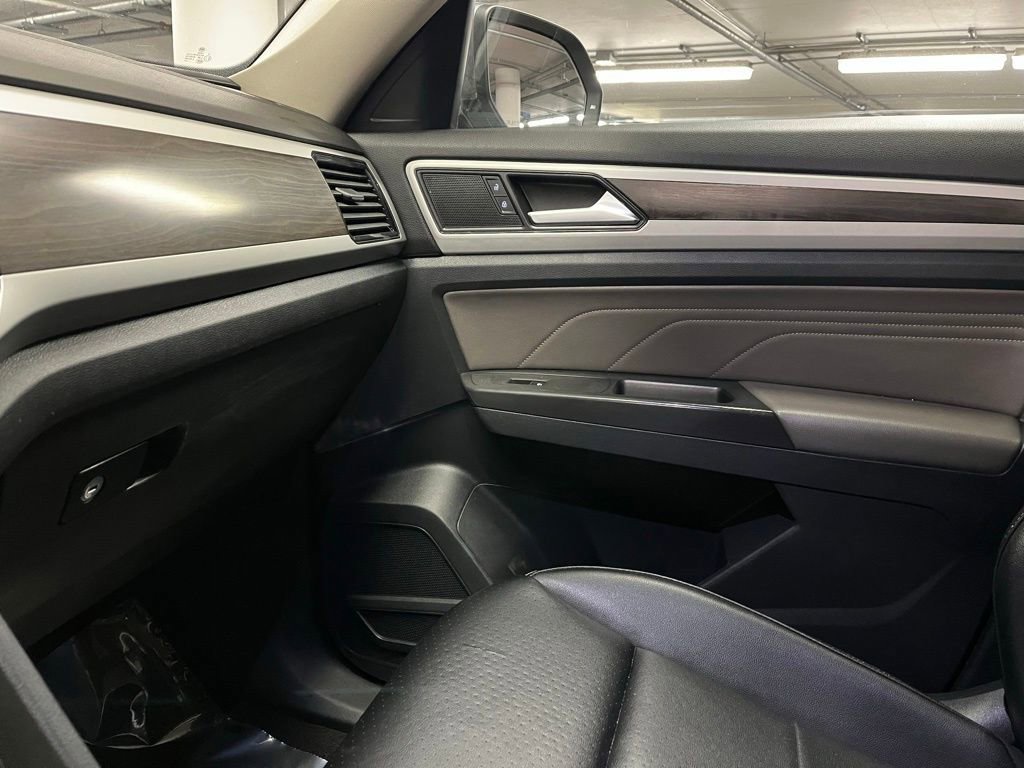 Used 2022 Volkswagen Atlas SE image 33