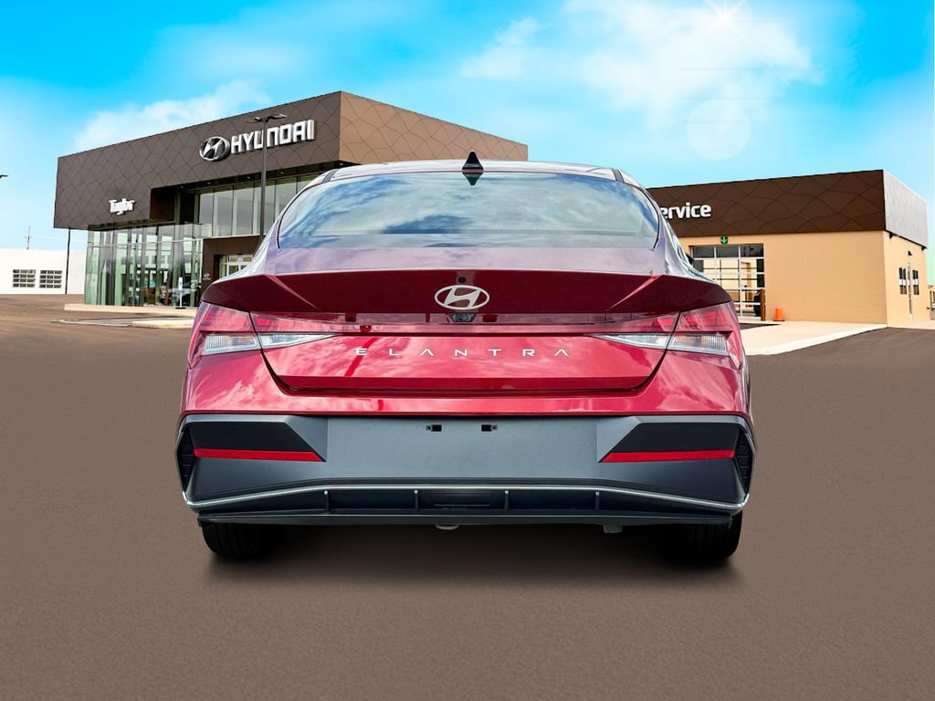 New 2025 Hyundai Elantra SEL FWD image 6