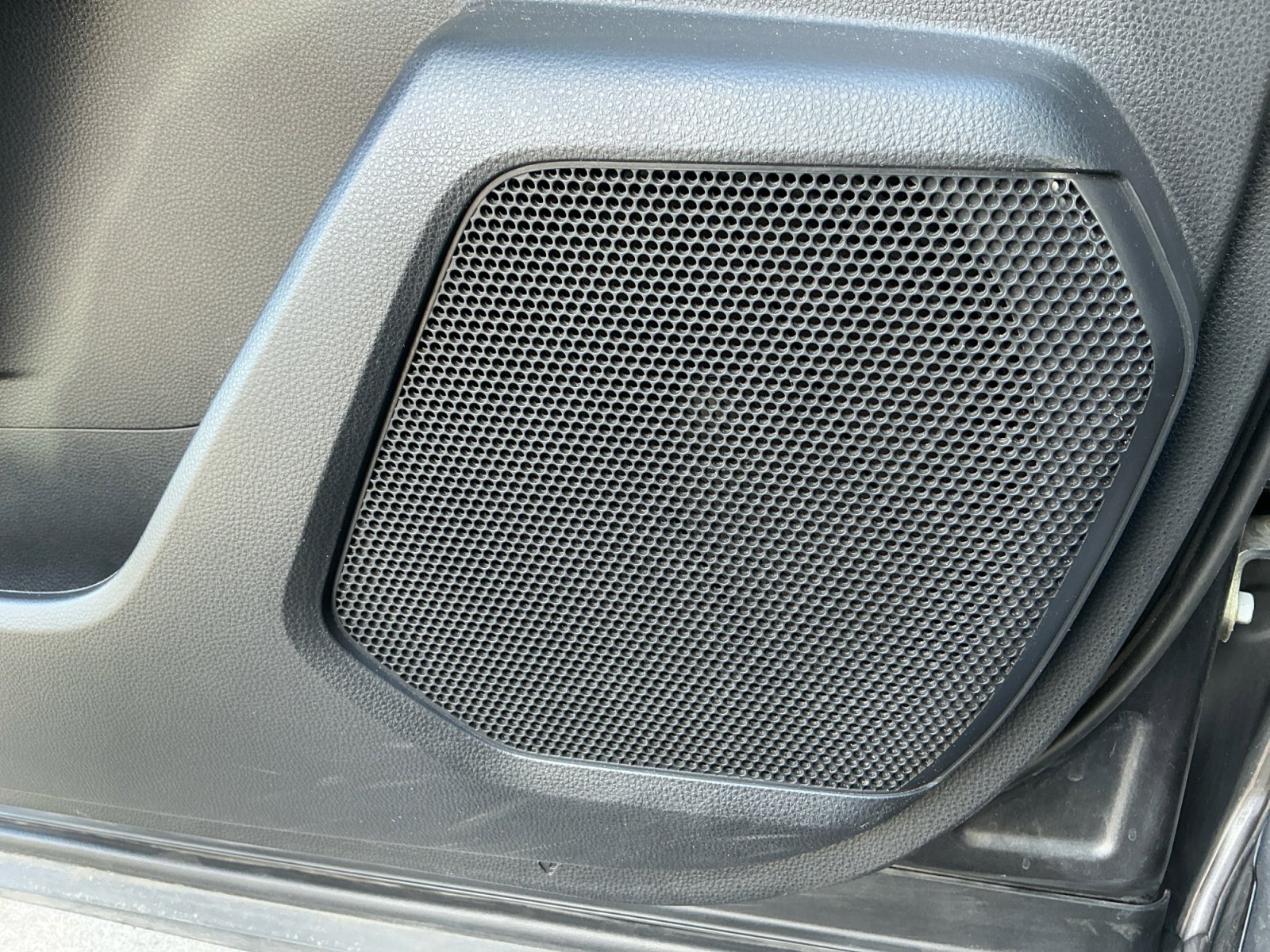 Used 2023 Toyota Highlander XLE image 21