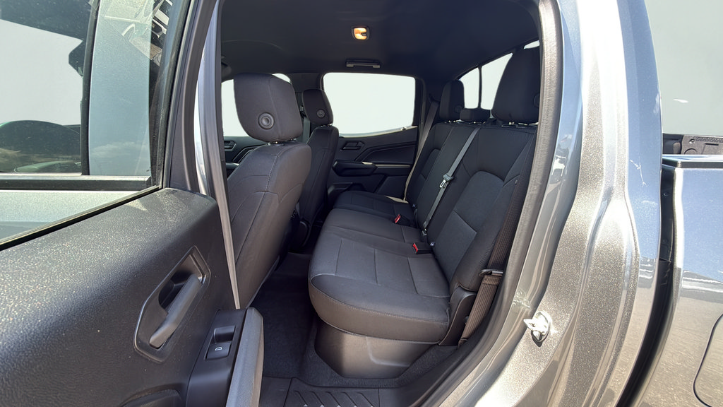 Used 2024 Chevrolet Colorado Trail Boss AWD/4WD image 32