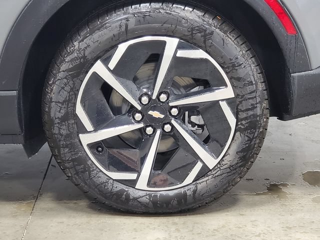 New 2026 Chevrolet Equinox EV LT FWD image 9