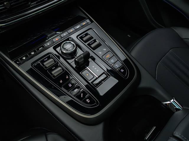 New 2026 Aston Martin DBX 707 AWD/4WD image 9