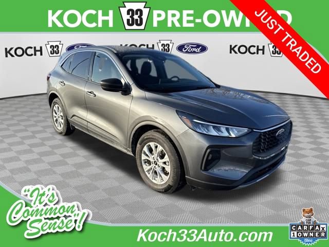 Used 2023 Ford Escape Active image 1