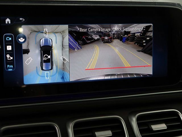 Certified 2026 Mercedes-Benz GLS 450 4MATIC image 23