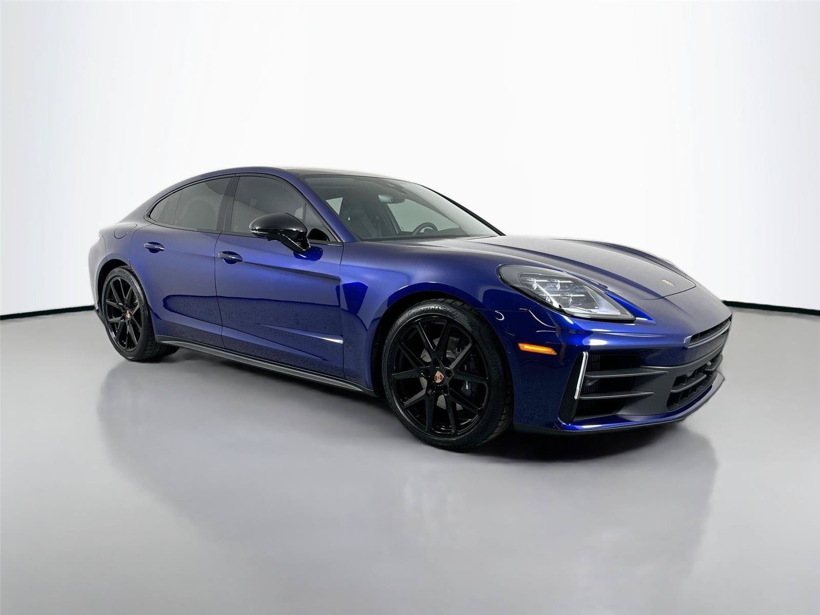 Certified 2026 Porsche Panamera 4 AWD/4WD image 9