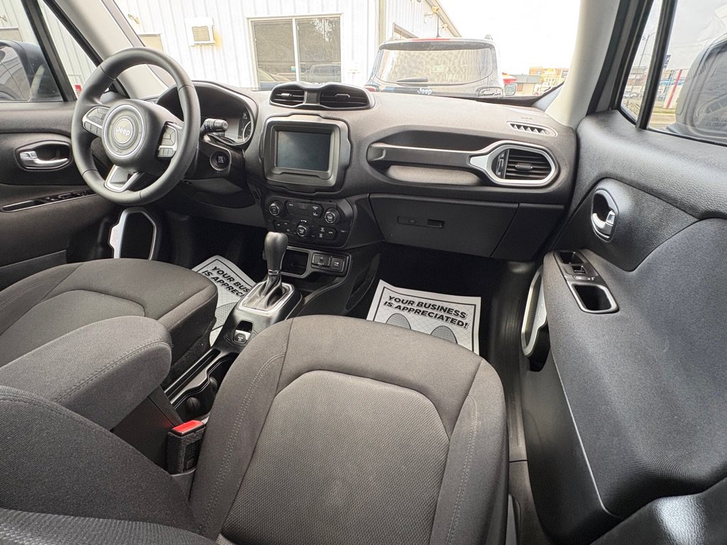 Used 2021 Jeep Renegade Sport FWD image 18