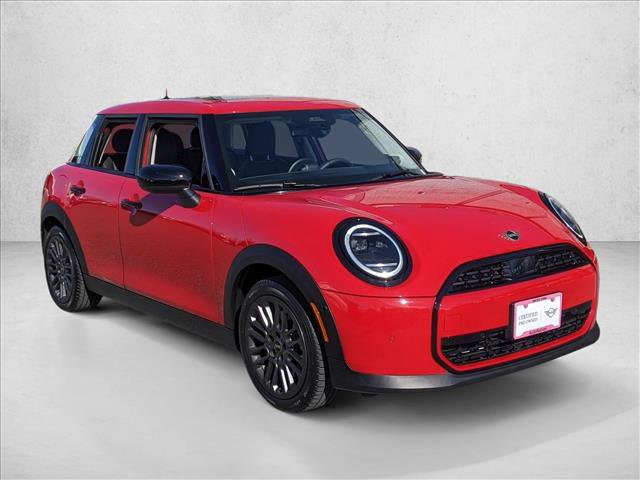 Certified 2025 MINI Cooper 4-Door Hardtop image 3