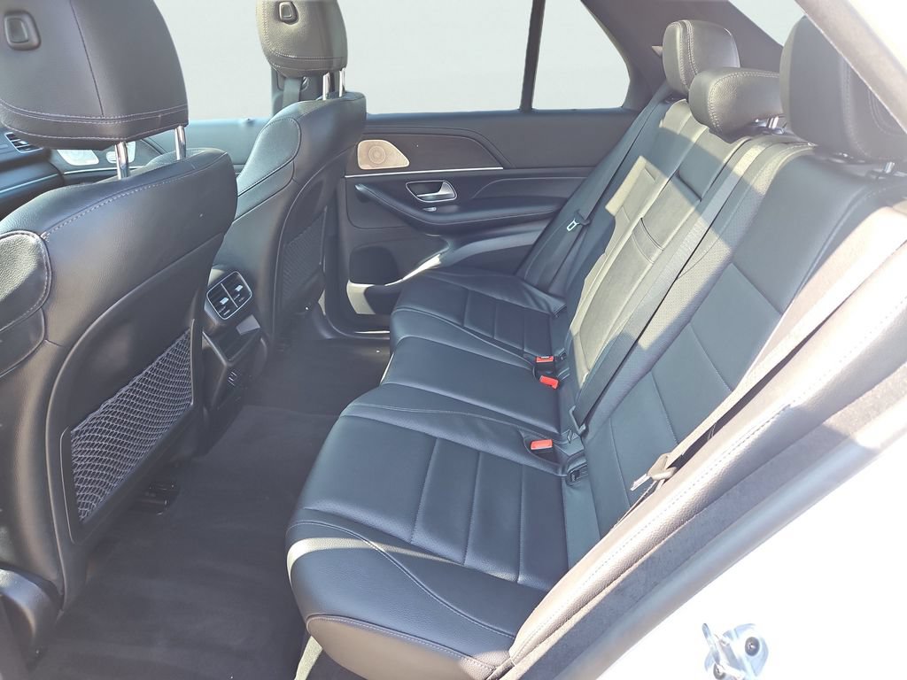 Used 2021 Mercedes-Benz GLE 450 4MATIC w/ Premium Package image 37