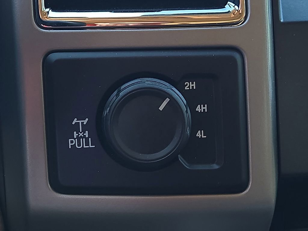 Used 2017 Ford F250 Lariat w/ FX4 Off-Road Package image 16