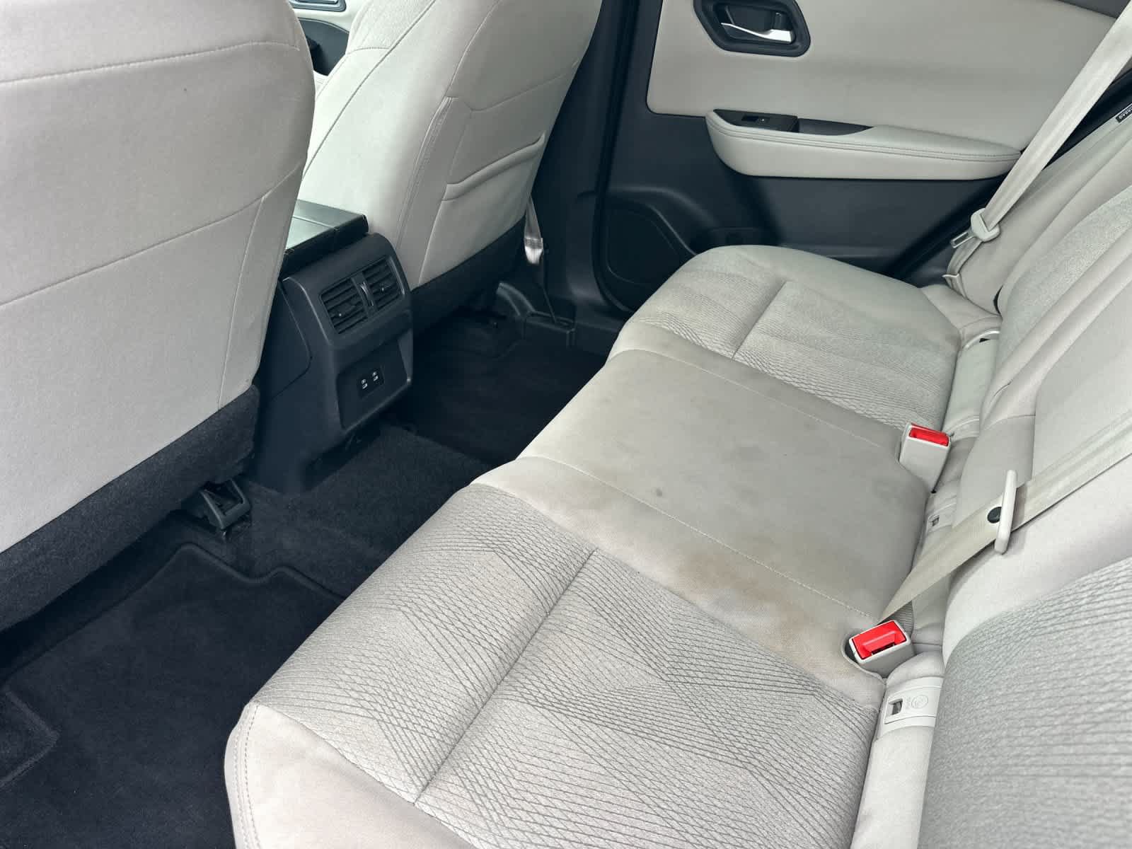Used 2025 Nissan Rogue SV AWD/4WD image 5