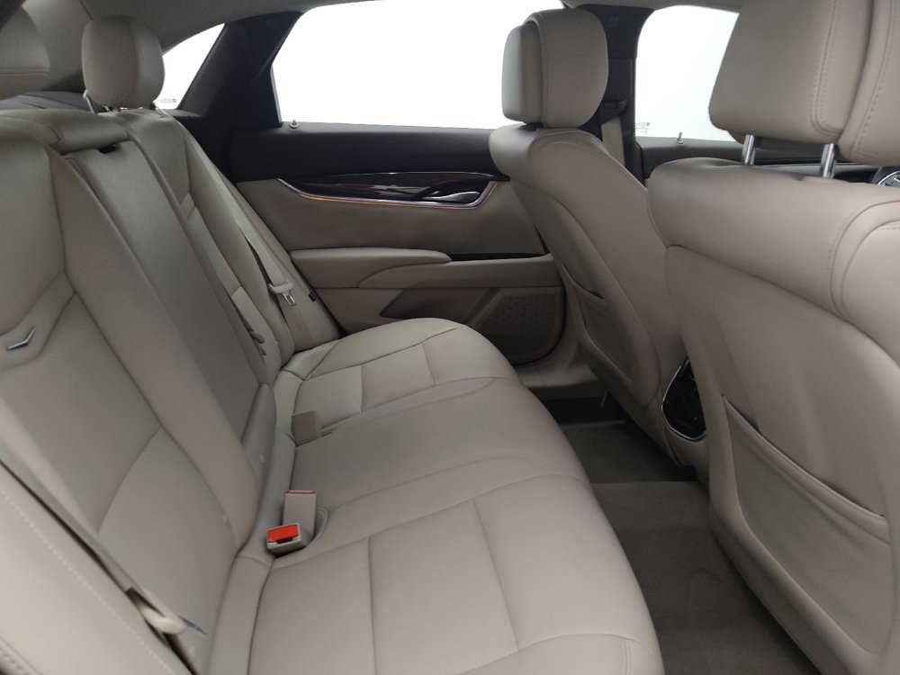 Used 2014 Cadillac XTS Luxury AWD/4WD image 19