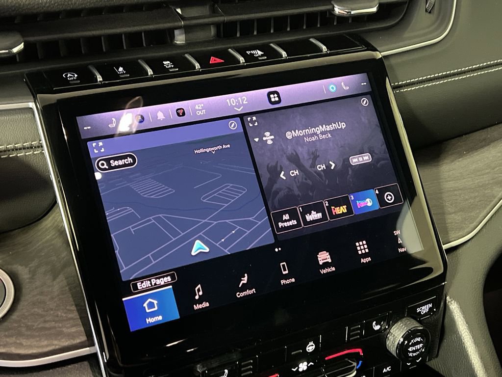 New 2025 Jeep Grand Cherokee Limited image 22