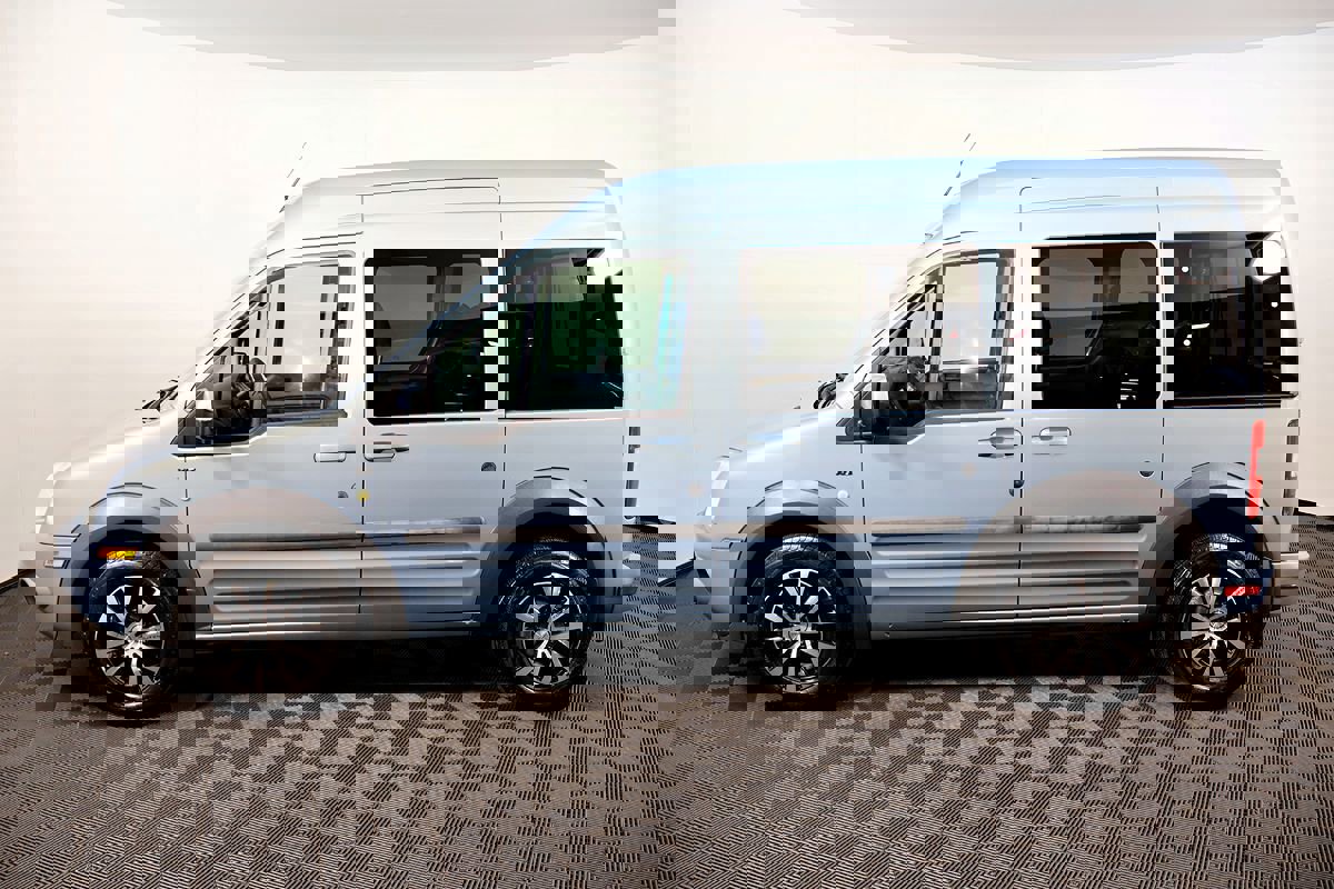 Used 2012 Ford Transit Connect XLT Premium image 12