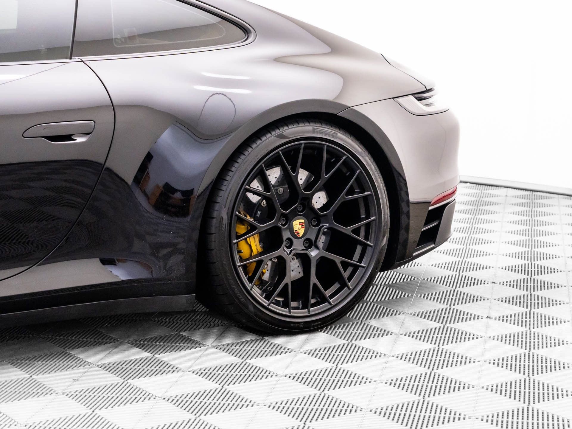 Used 2023 Porsche 911 Carrera GTS image 33