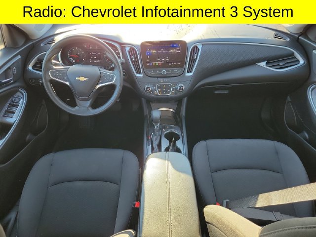 Used 2025 Chevrolet Malibu LT FWD image 8