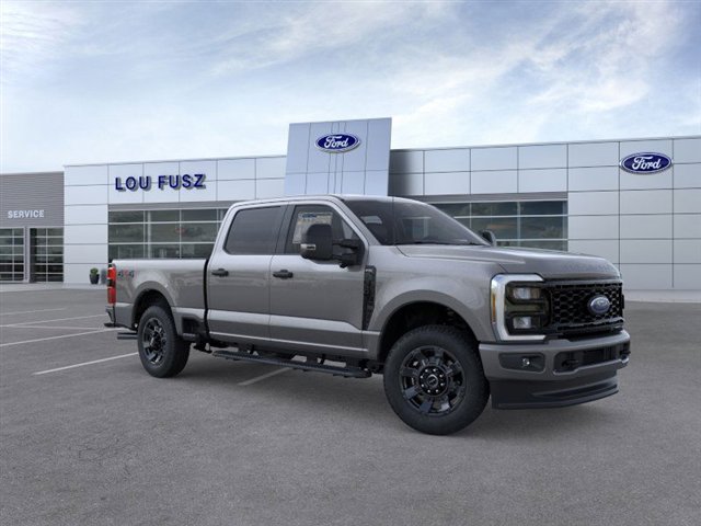 New 2026 Ford F350 4x4 Crew Cab Super Duty image 8