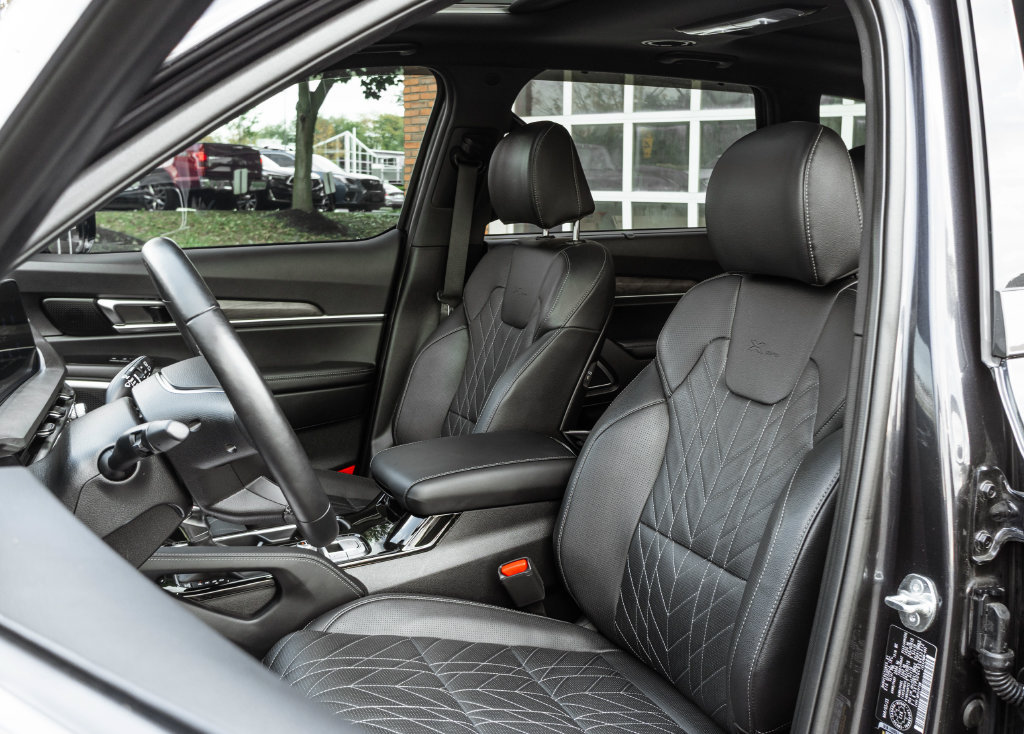 Used 2025 Kia Telluride SX Prestige X-Pro AWD/4WD image 6