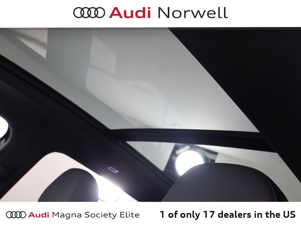 Used 2025 Volkswagen Tiguan SE R-Line AWD/4WD image 7