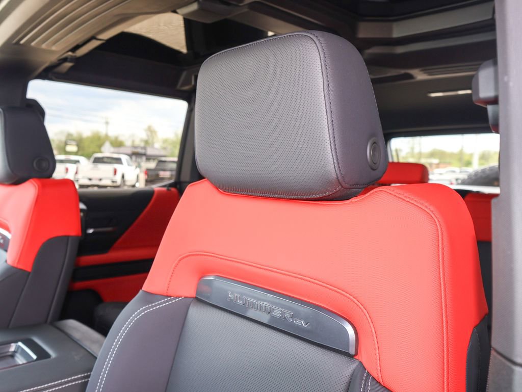 New 2026 GMC Hummer EV 3X w/ Carbon Fiber Edition Package image 13